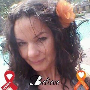 Meet your Posher, Mona